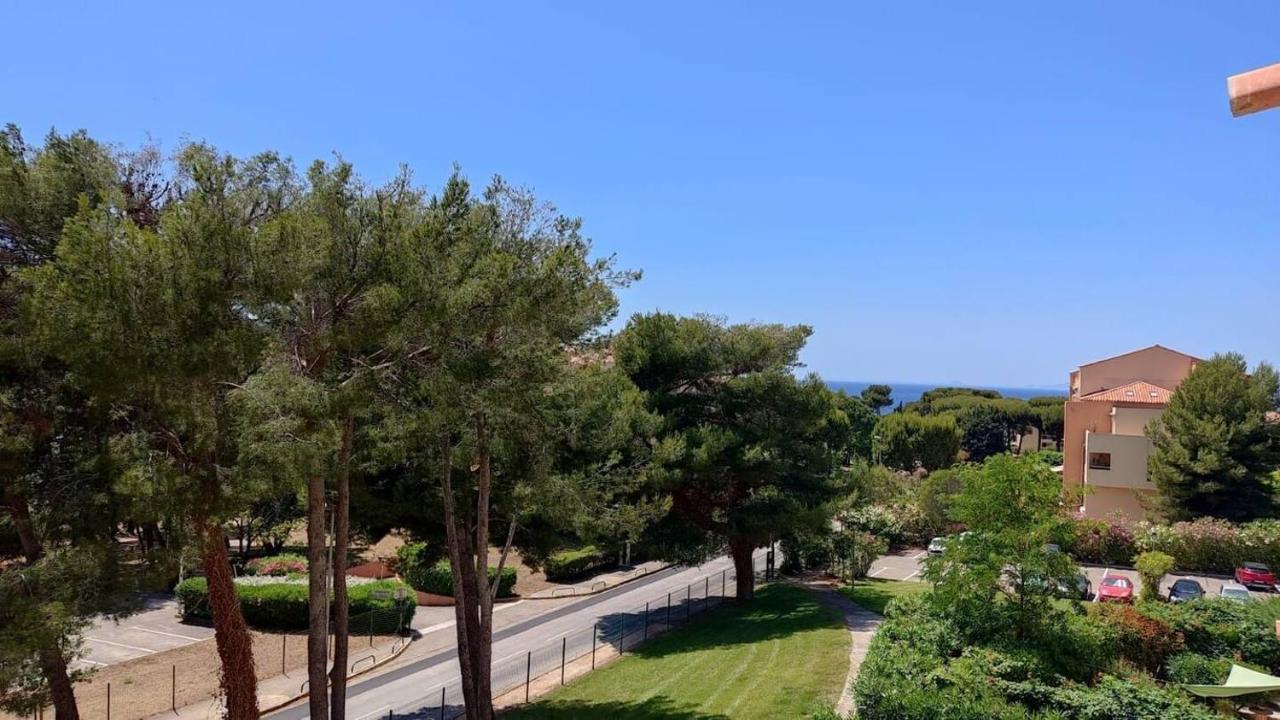 Bel Appartement Avec Piscine Proche Des Plages Six-Fours-les-Plages Exterior photo